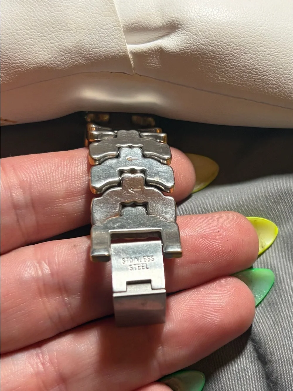 Vintage Men’s Roven Dino Gold & Silver Two-Tone Quartz Watch